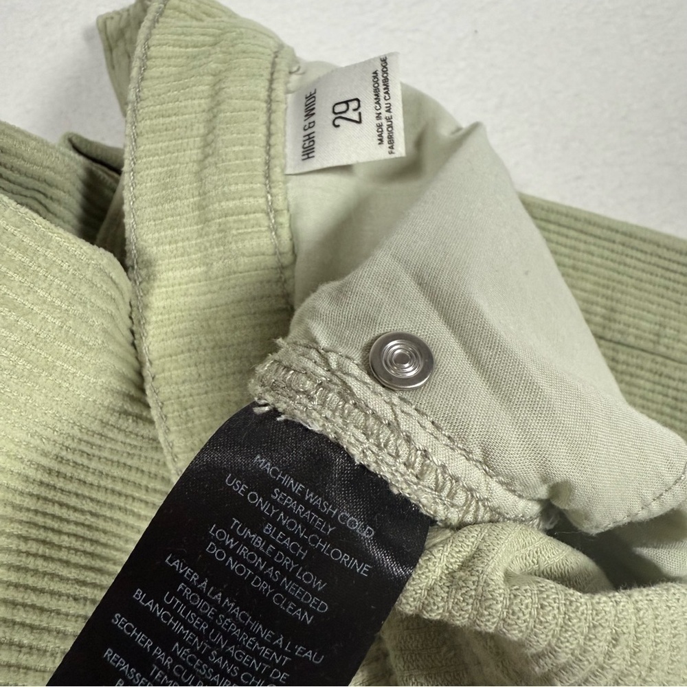 BDG High & Wide Green Corduroy Pants size 29 urban outfitters - Picture 8 of 9